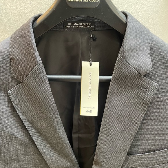 Banana Republic | (NWT) Signature Italian Nailhead Suit Jacket in Gray | 46R - Picture 7 of 8